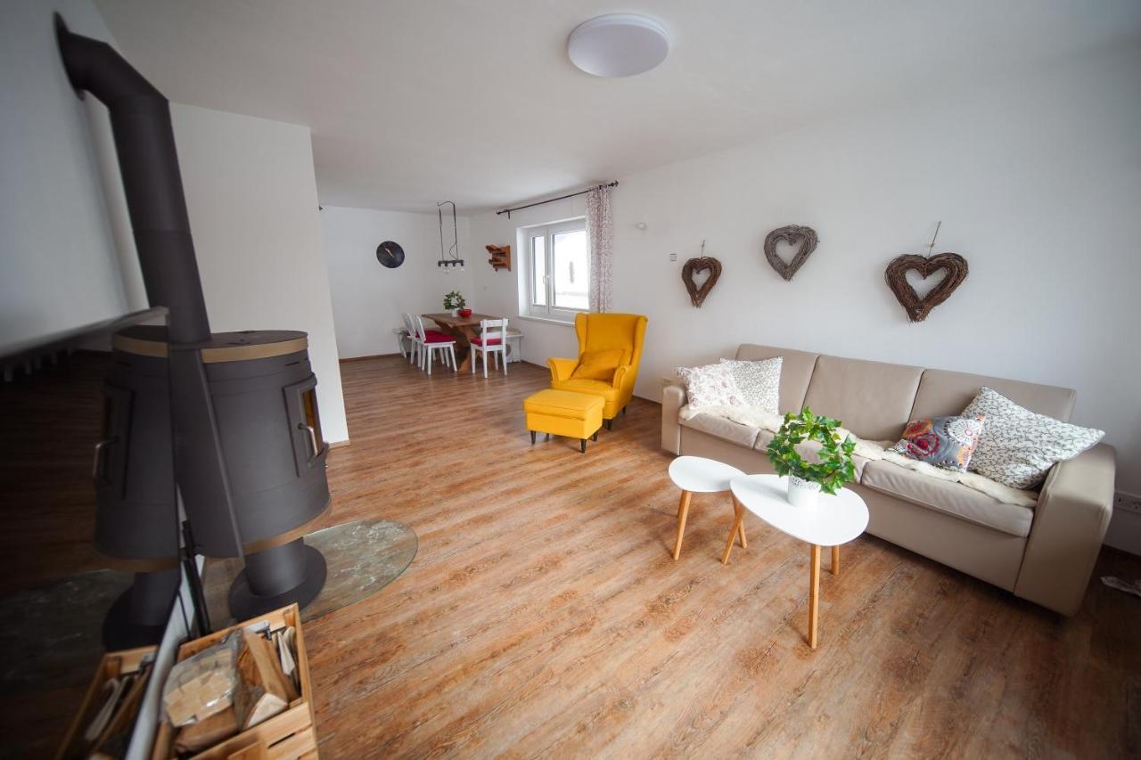 Cozy Nest In The Heart Of Kranjska Gora Apartment Екстериор снимка
