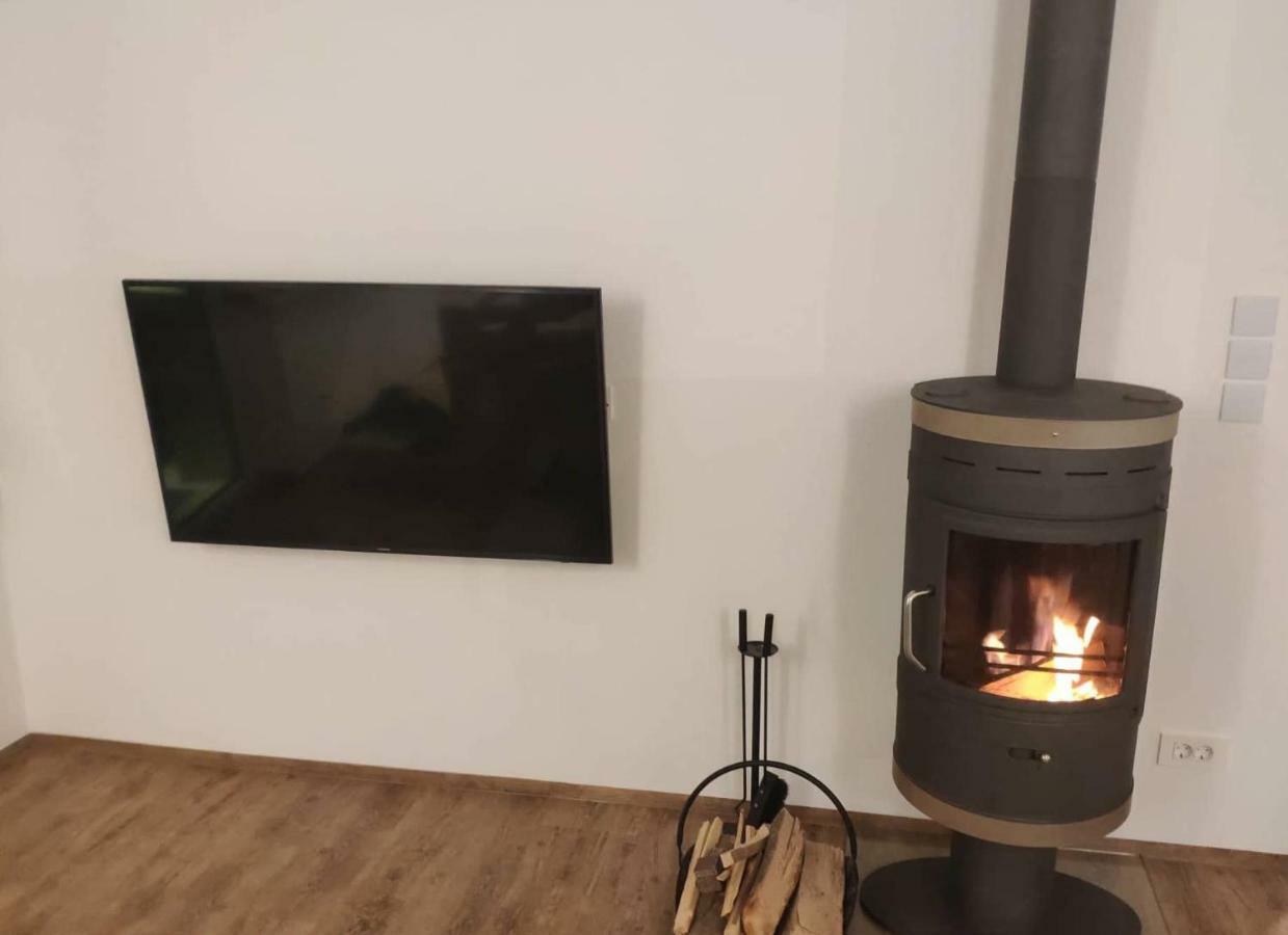 Cozy Nest In The Heart Of Kranjska Gora Apartment Екстериор снимка